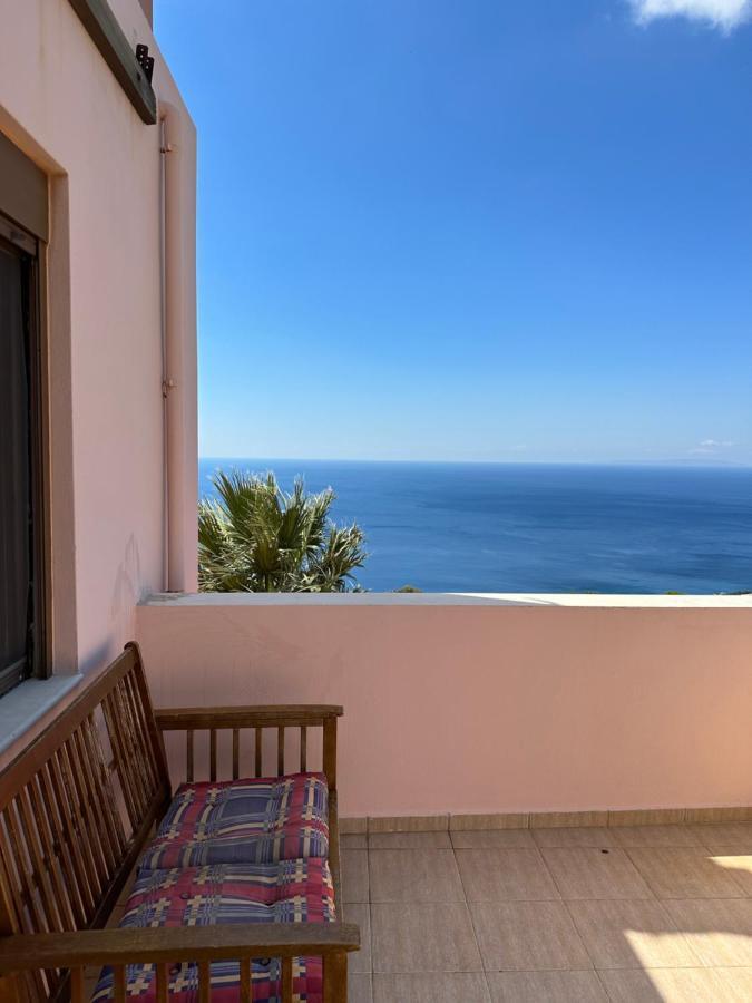 Seaview Villa Liandroy Sellía 外观 照片